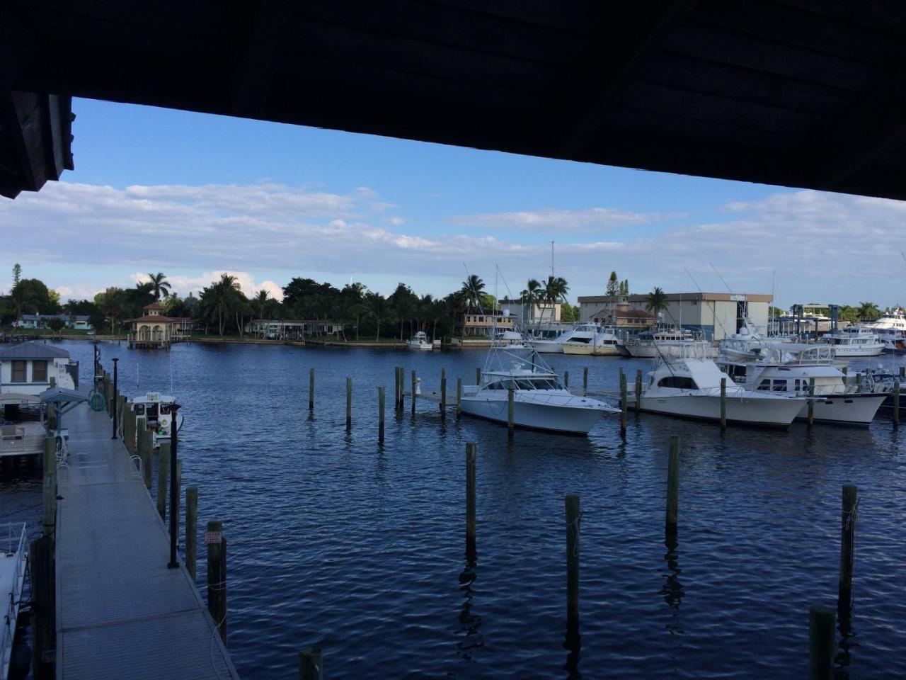 Pirate'S Cove Resort And Marina - Stuart Exteriör bild